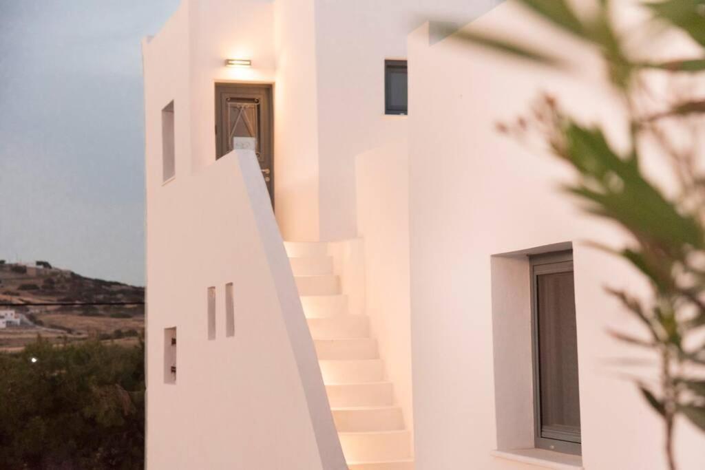 Sunny Studio W.Breathtaking Naxos Views In Isterni Isterni (Paros) Exterior foto