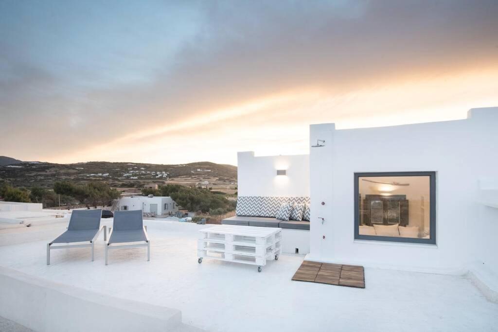 Sunny Studio W.Breathtaking Naxos Views In Isterni Isterni (Paros) Exterior foto