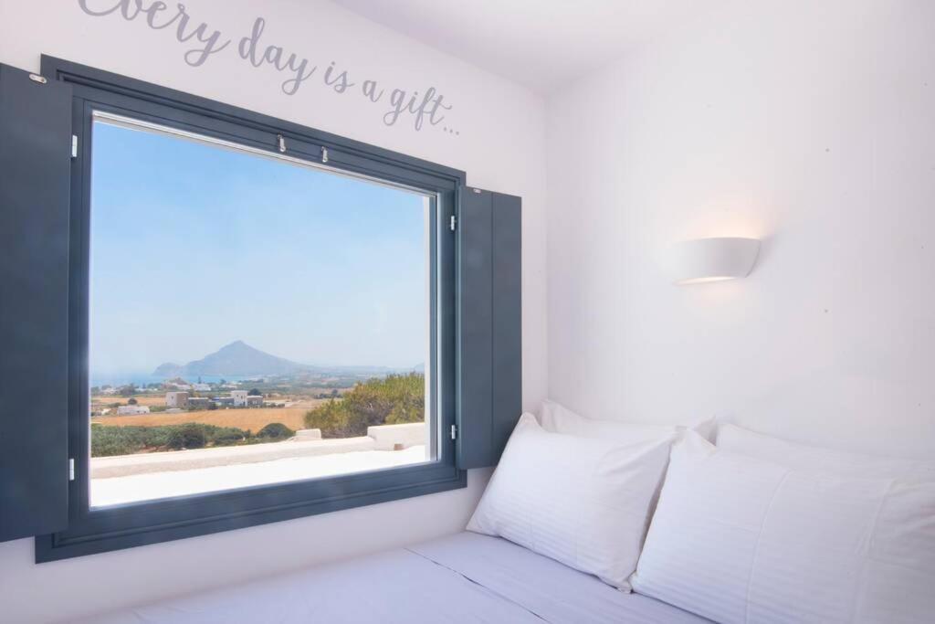 Sunny Studio W.Breathtaking Naxos Views In Isterni Isterni (Paros) Exterior foto