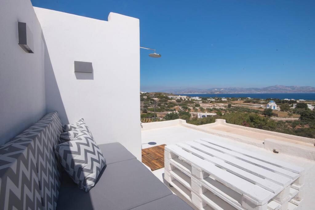 Sunny Studio W.Breathtaking Naxos Views In Isterni Isterni (Paros) Exterior foto
